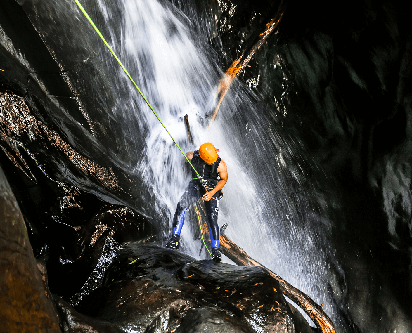 Canyoning beside waterfalls in São Miguel